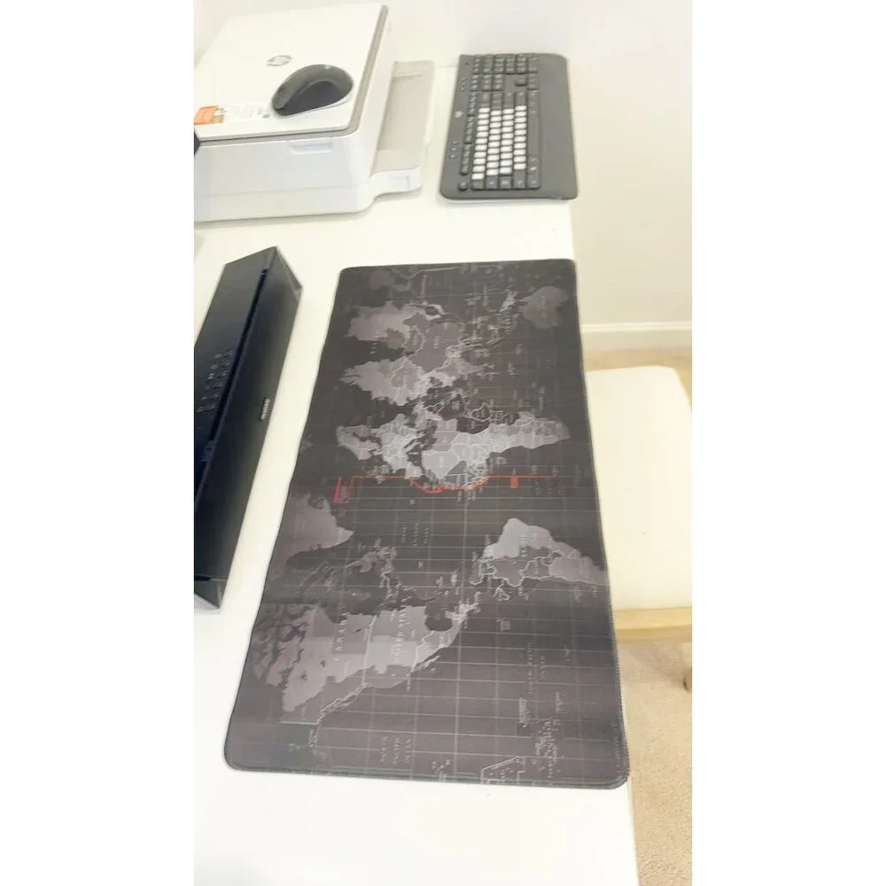 World Map Extended Gaming Mouse Pad: Non-Slip Large Desk Mat for Office & Home